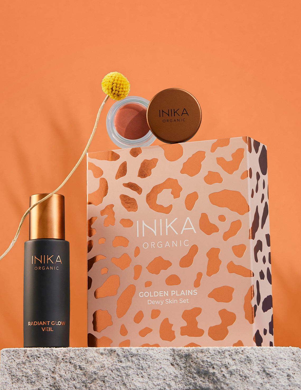 INIKA Organic Golden Plains Dewy Skin Set