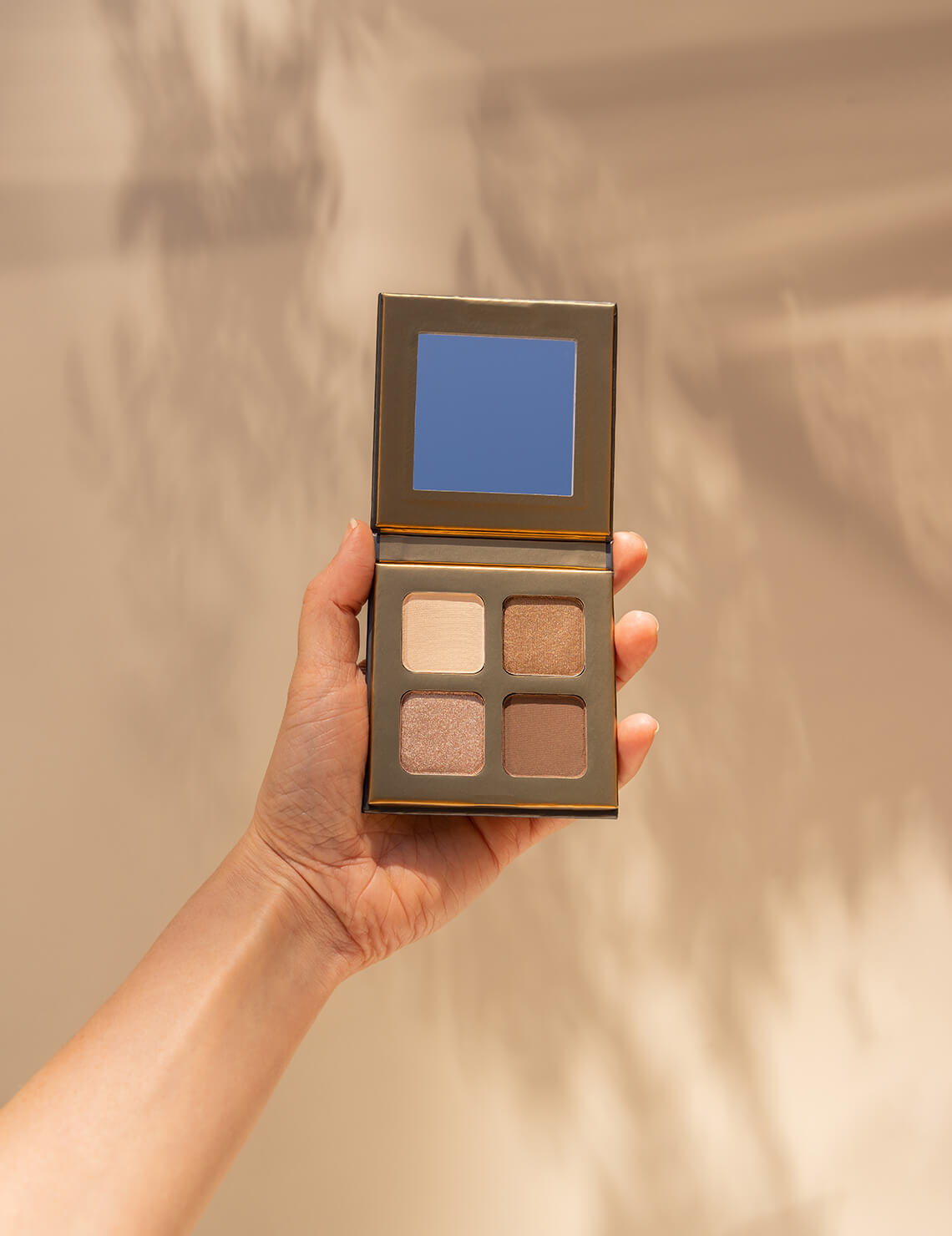 INIKA Organic Quad Eyeshadow Palette (Wind) | INIKA Organic | Lifestyle 05